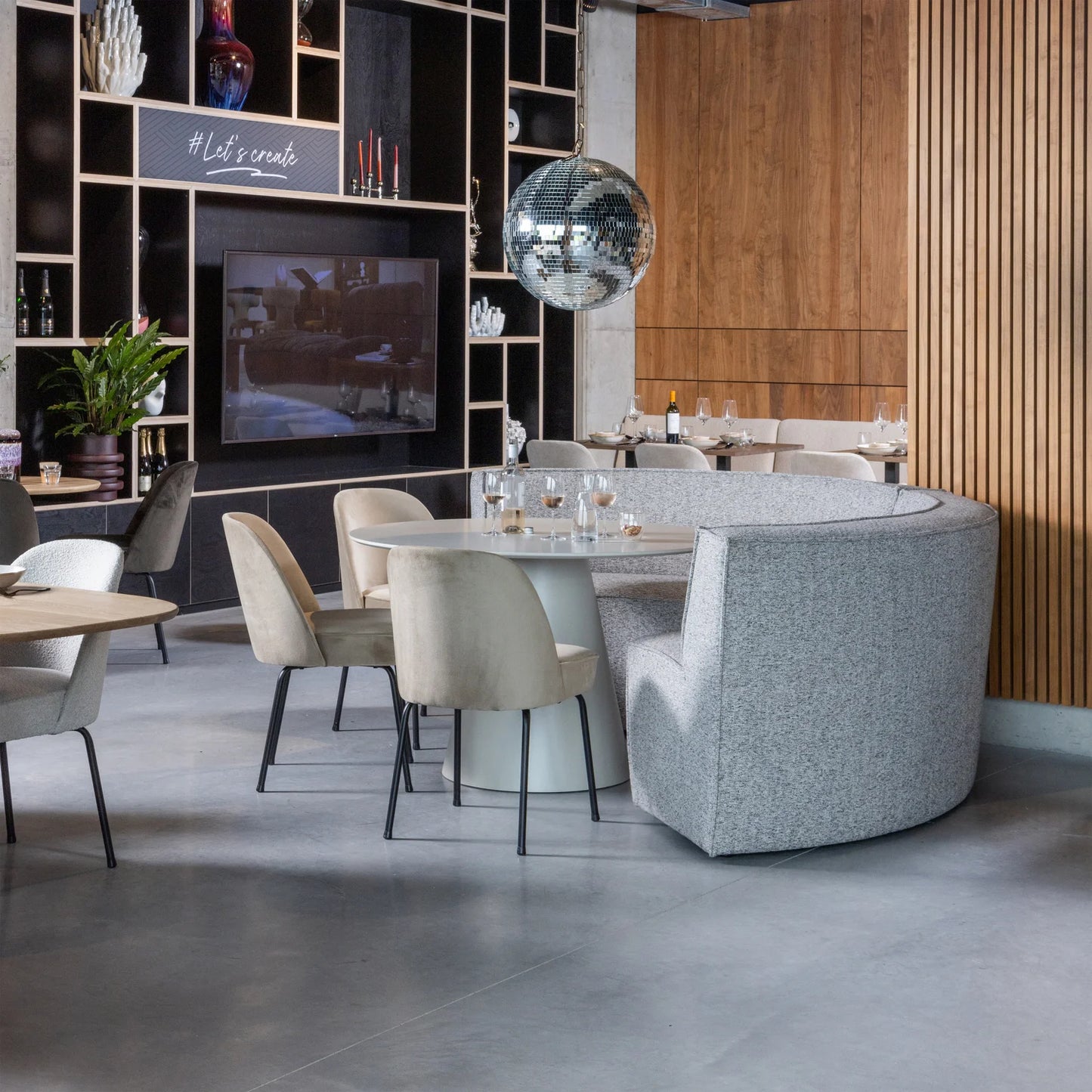 Jorre Eettafel Beige