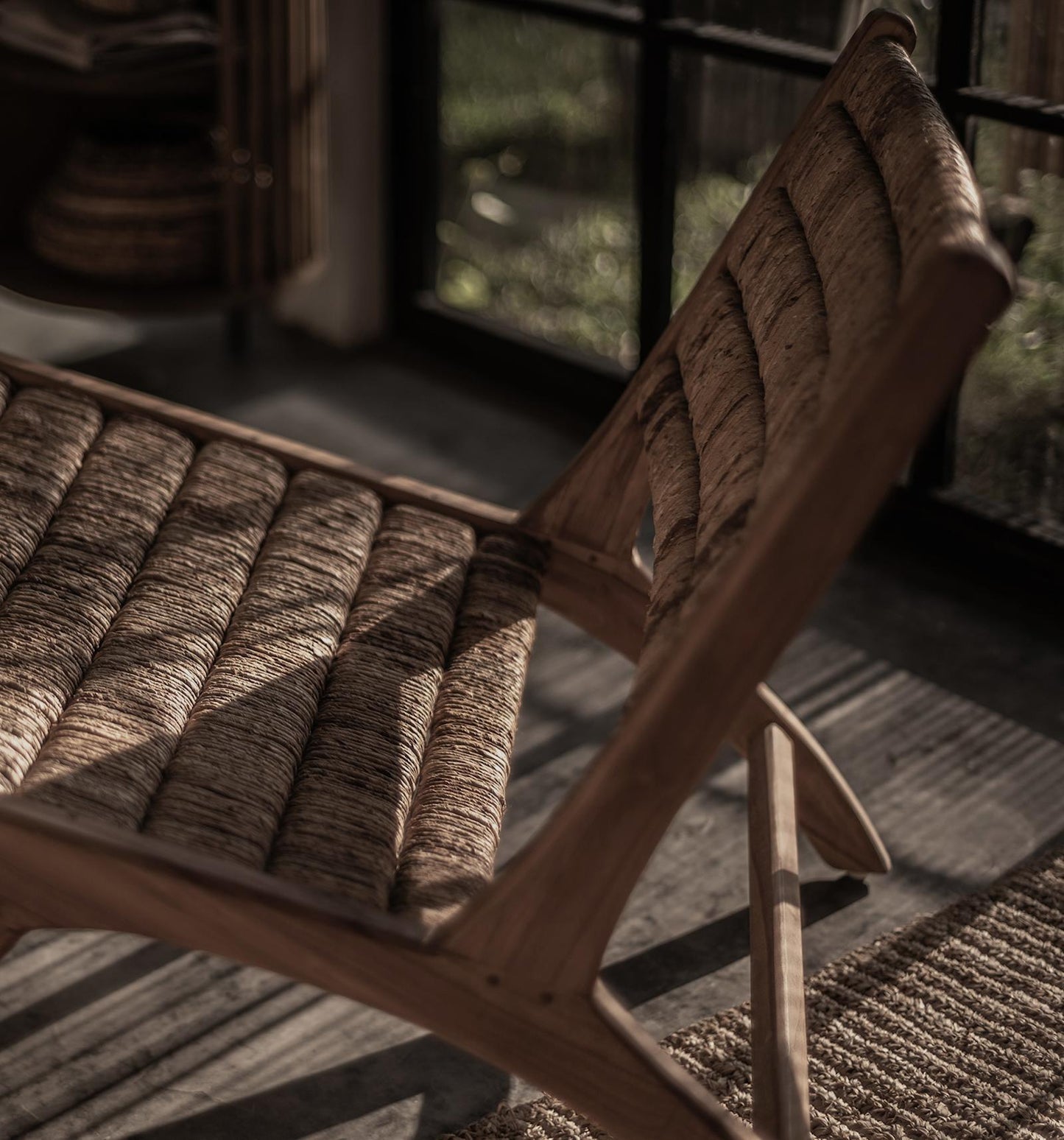 Caterpillar Beetle Lounge Stoel