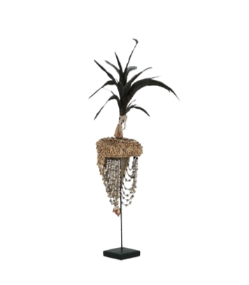 MUST Balinese Helm met schelpen en veren