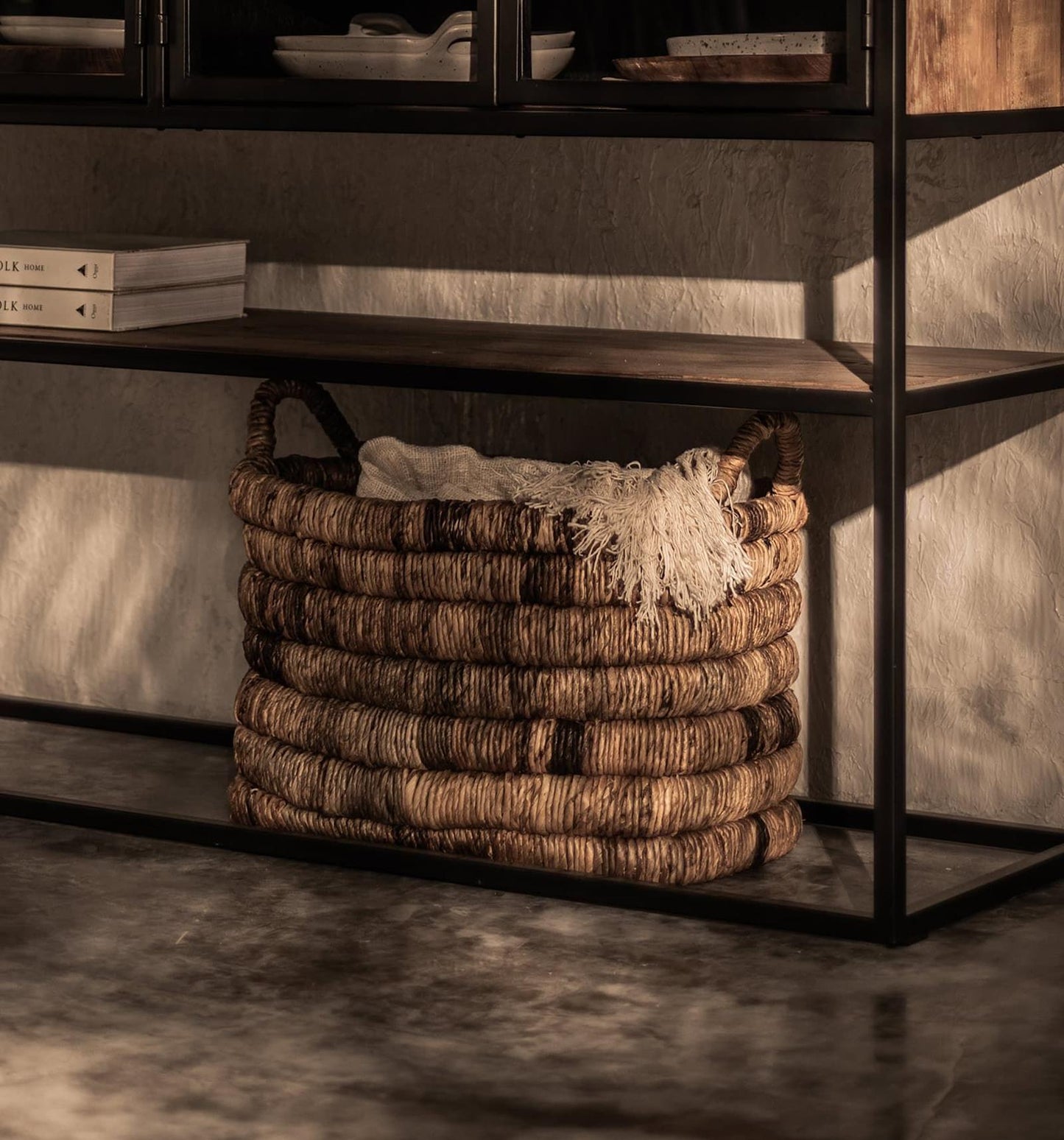 Caterpillar Sago Square Mand